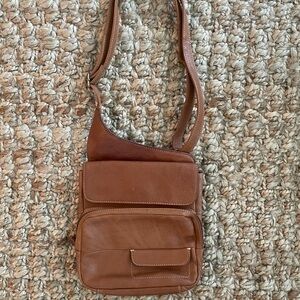 Fossil Leather Saddlebag Crossbody | Boho Patina | Built-in Wallet Organizer